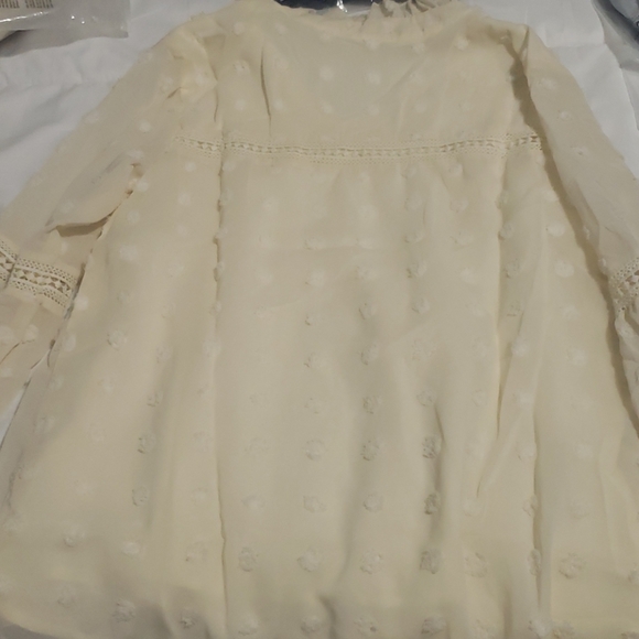 💕1 L left New boutique polka dot top - Picture 14 of 14